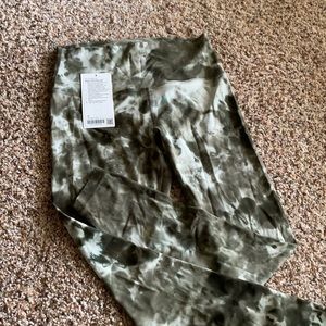 Brand new never been warm lululemon align HR pant 28”